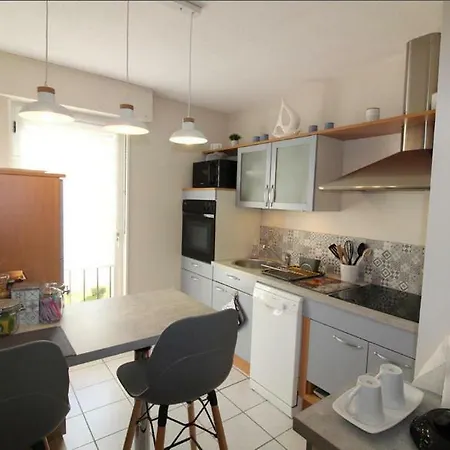 La Première Etoile Appartement *